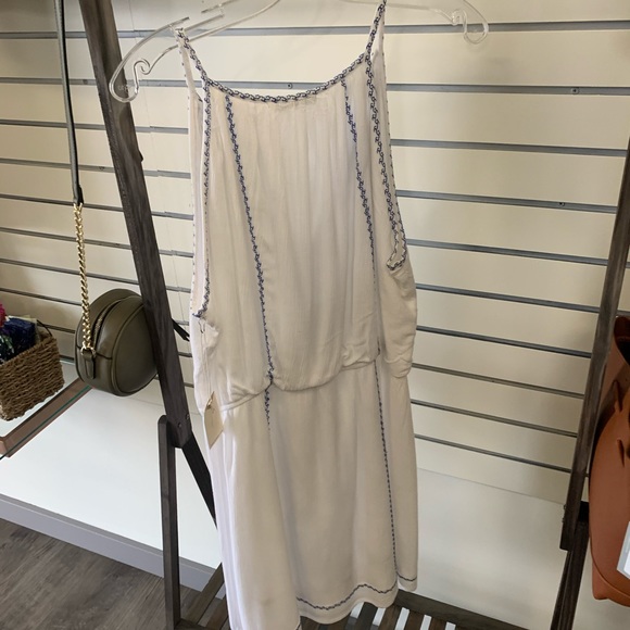 summer dress - Picture 2 of 2